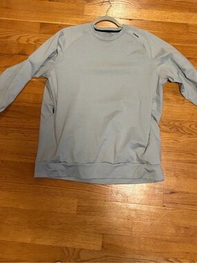 UNRL Crossover Crewneck Performance Sweatshirt - Size Large